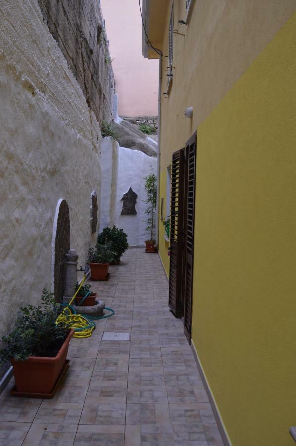 La Dependance Di Andreina Apartment Baunei Exterior photo